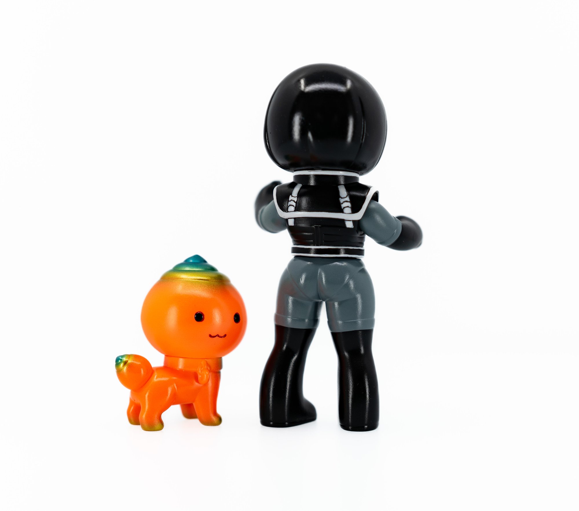 Xilien Kit & Momo | Candie Bolton